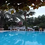 Murat Otel