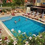 Monart Luna Playa Hotel