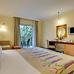 Amara Club Marine Nature