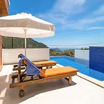 Villa 1 Sleeps 2 Honeymoon Isolated Infinity-Villa Orkide