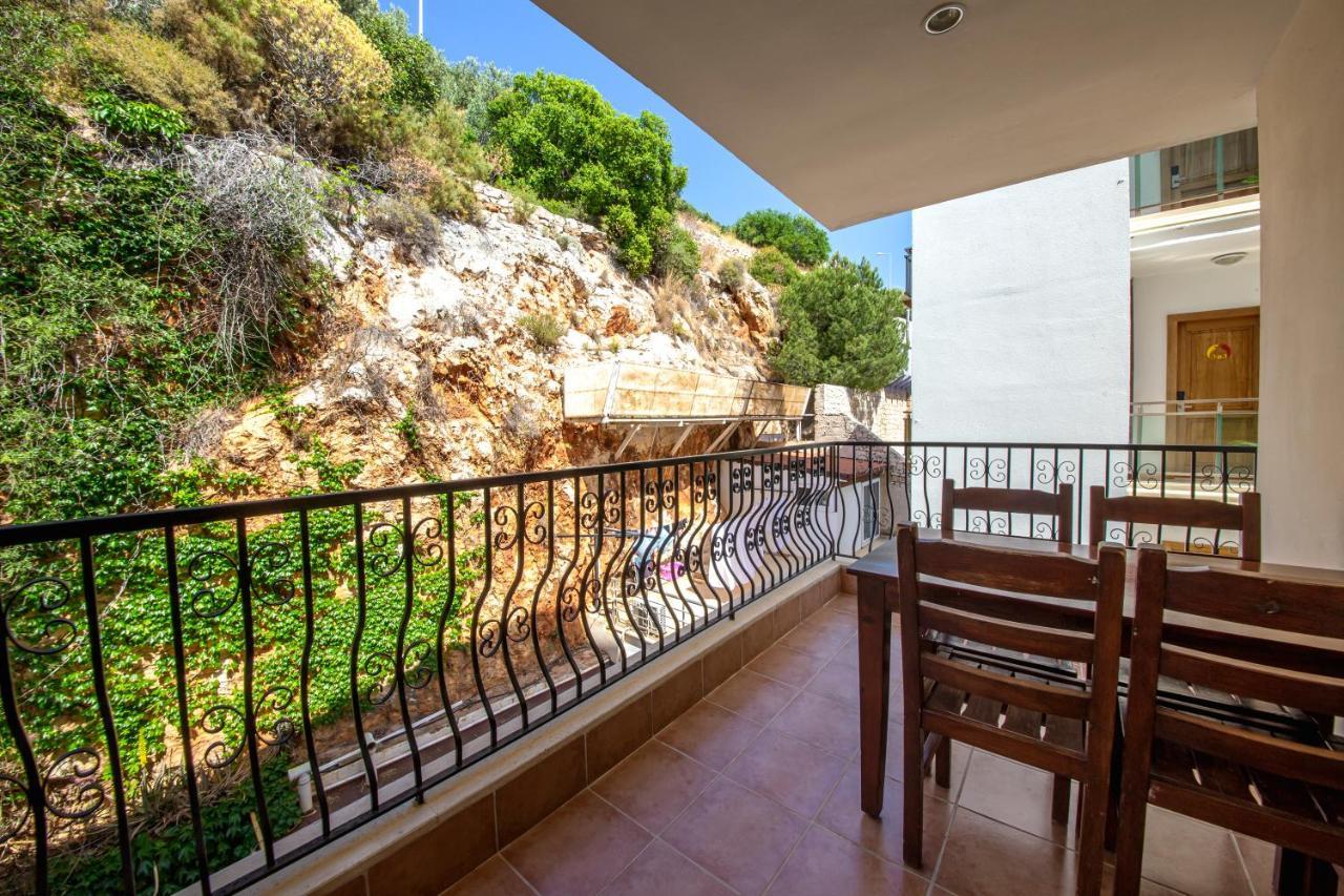 Lantana Aparts 2* Kaş