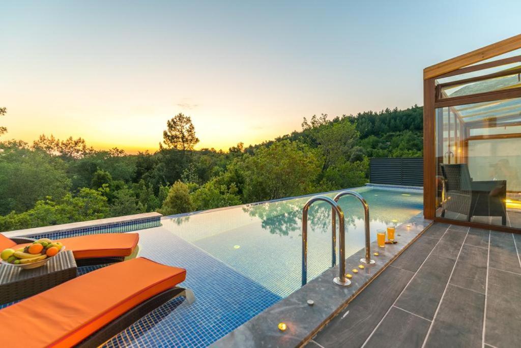 Eco Eagle Eye * Kalkan