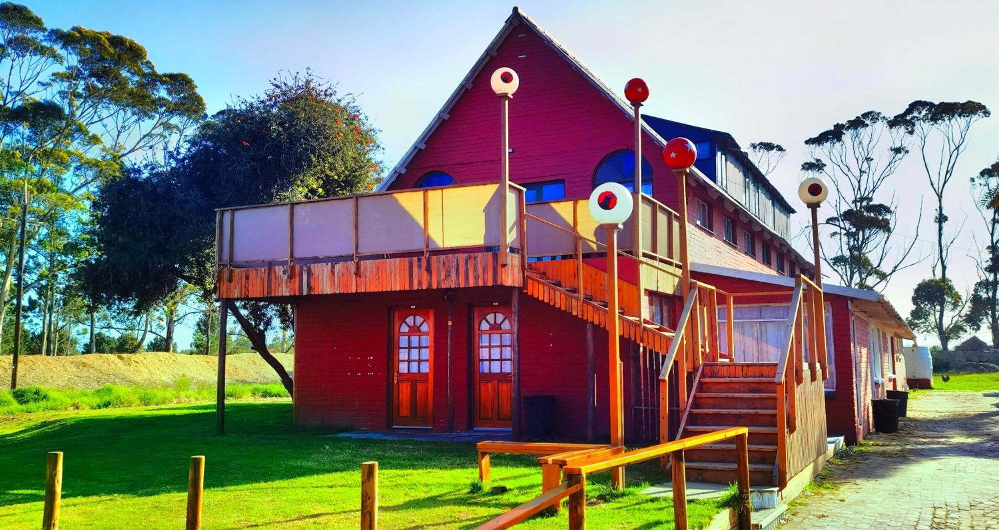 Moonsong & Camping Hostel Plettenberg Bay