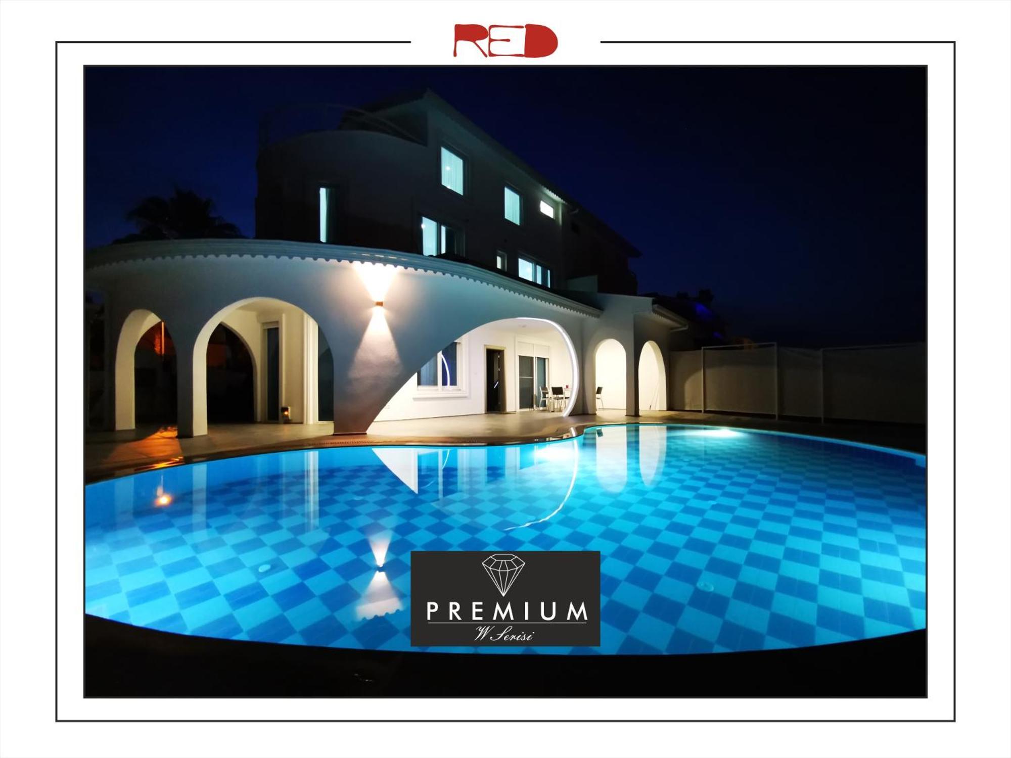 Exclusive With Private Pool, Bbq, And Elegant Design