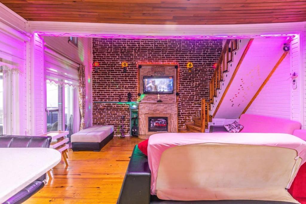 Denize Manzarali Oezel Havuzlu Ev Gameover Villa