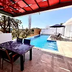 Villa Gala Q