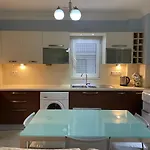 Sweet Family House