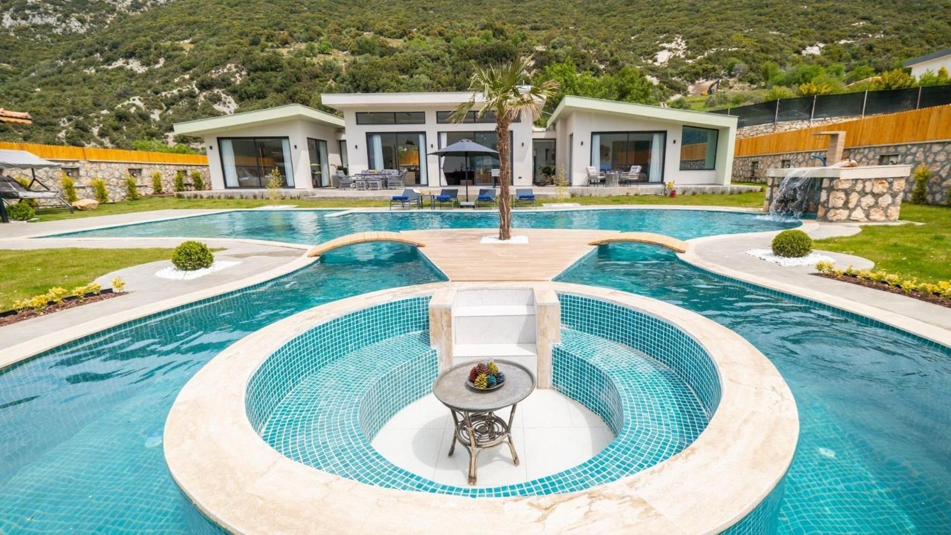 Saribelen Village 3 Bedroom 8280 Villa *